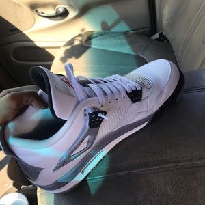 Retro Jordan White Cement 4s